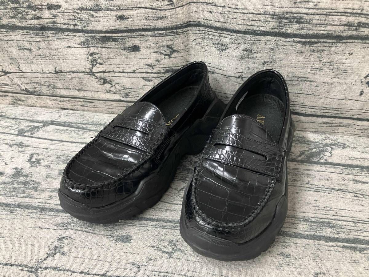 AKIKOAOKI アキコアオキ ローファー スニーカー クロコ調 24cm - メルカリ