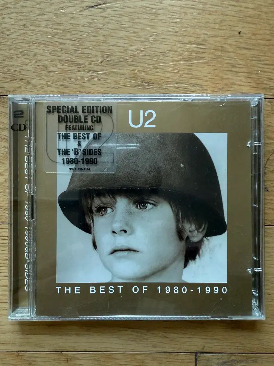 収入} U2 The Best of 1980 ー 1990 ダブル CD - メルカリ