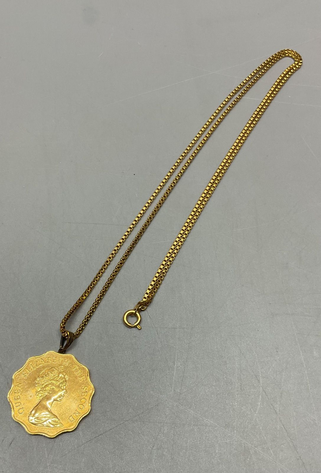 SN750 エリザベス2世 香港2ドル硬貨 1975 コインネックレス MK刻印 波