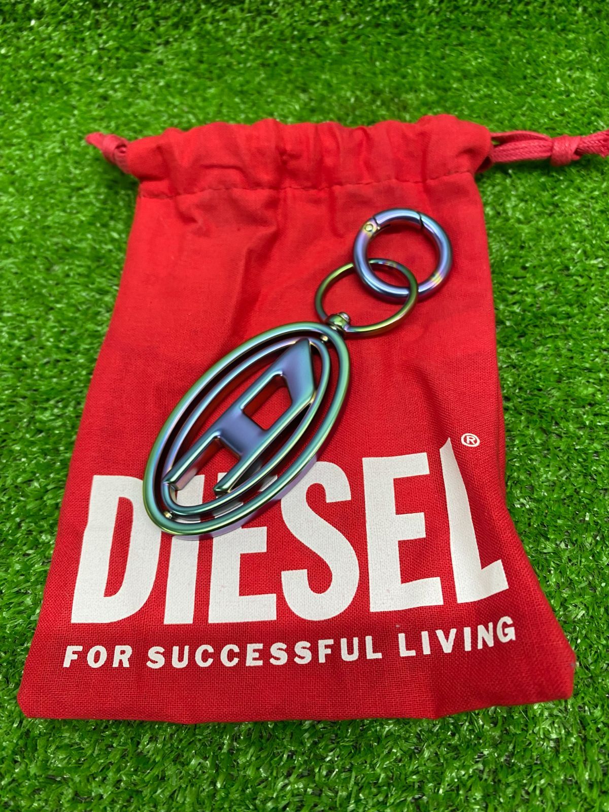 DIESEL 複数チャーム付きキーホルダー 袋、公式タグ付き - Diesel