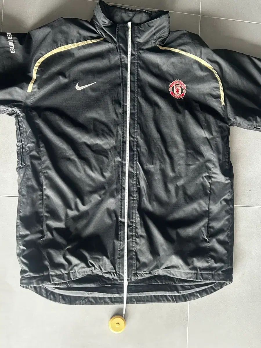 マンチェスター・ユナイテッド FC マンU ウィンドブレーカー ダウン
