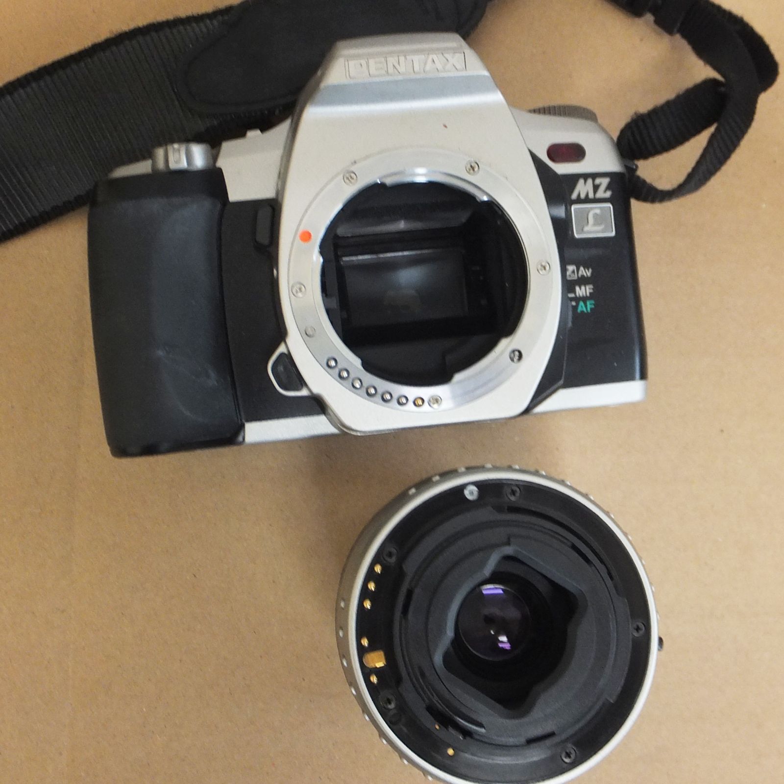 R813【希少】ペンタックス MZ-L フィルムカメラ Wズームレンズ バッグ