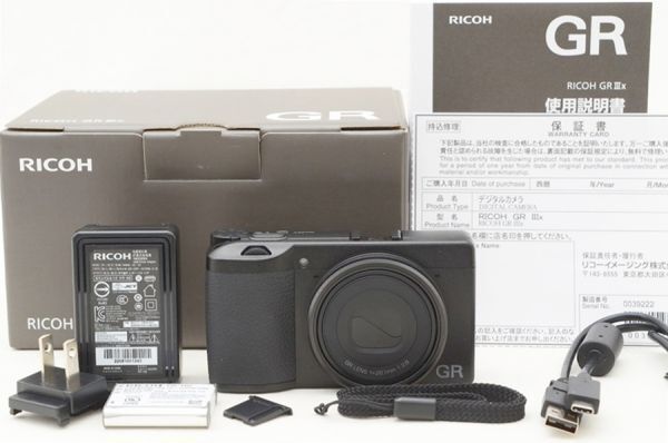 ☆新品同様☆ RICOH リコー GR IIIx 元箱 付属品 Shot数 僅か 1,150枚