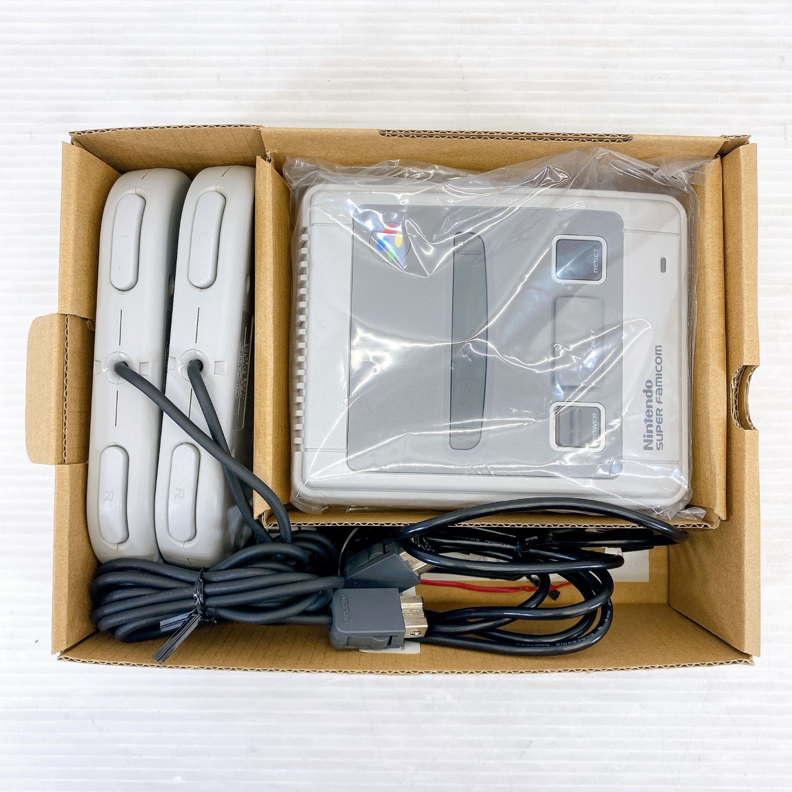 □Nintendo ニンテンドー クラシック ミニ スーパーファミコン 中古品