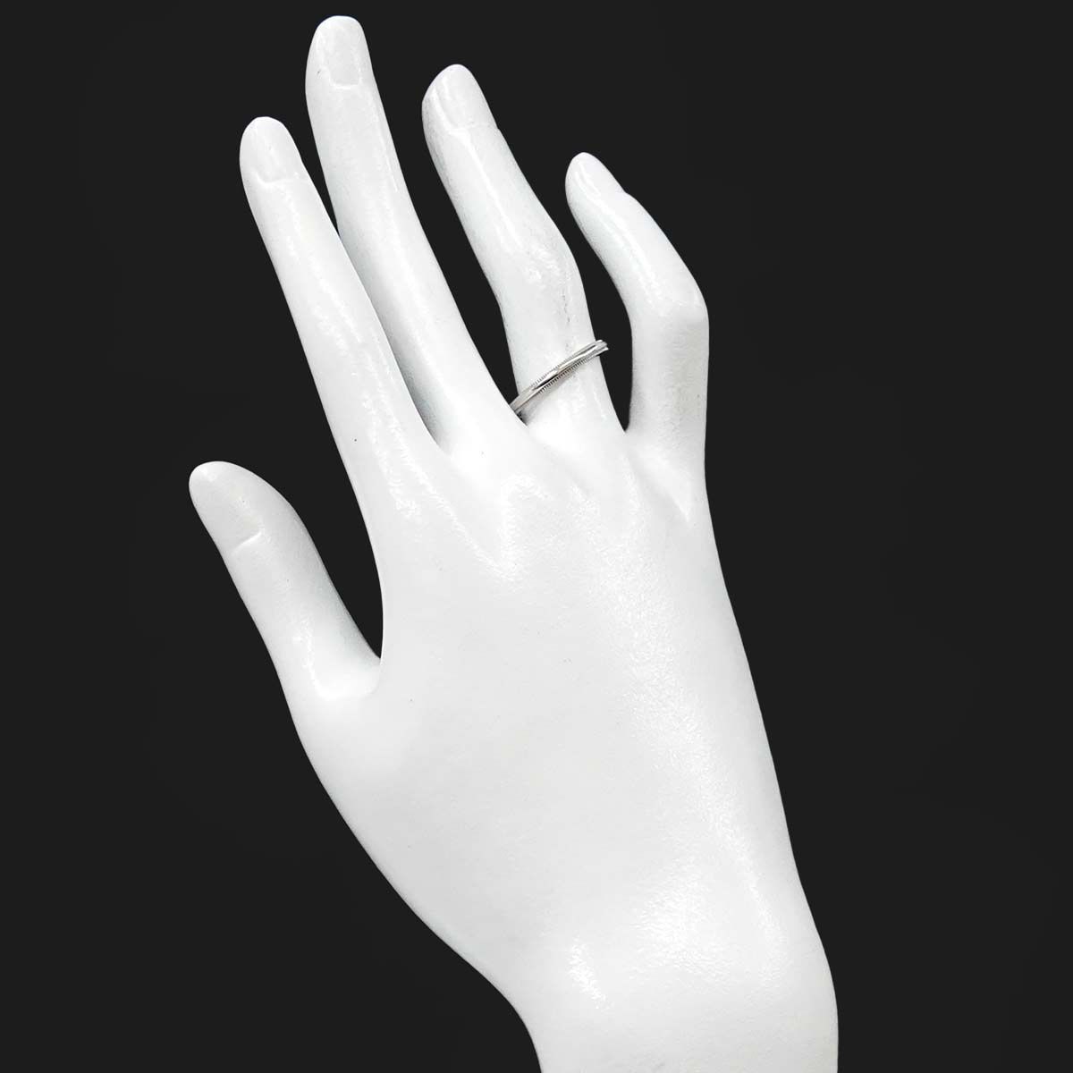 ティファニー TIFFANY&CO. ミルグレイン 14号 リング 幅2mm Pt 
