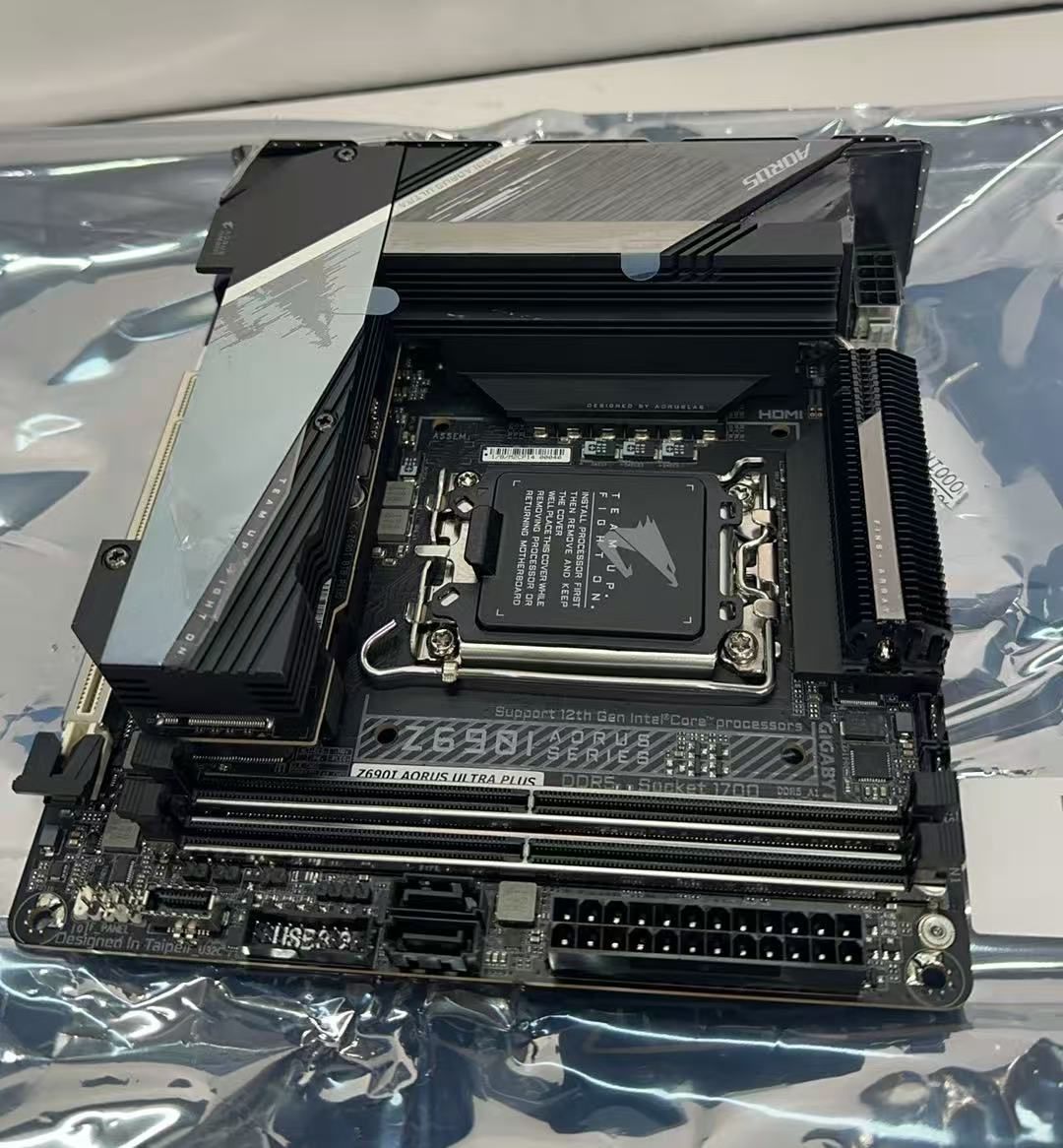 GIGABYTE（ギガバイト） Z690I AORUS ULTRA PLUS（Rev.1.0C1 922526++
