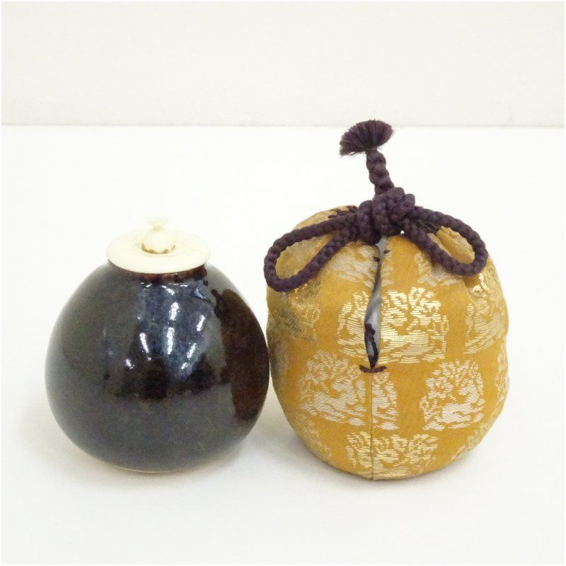 茄子茶入（仕覆付） 茶入れ 茶道 茶道具 おしゃれ 道具 濃茶 抹茶 骨董