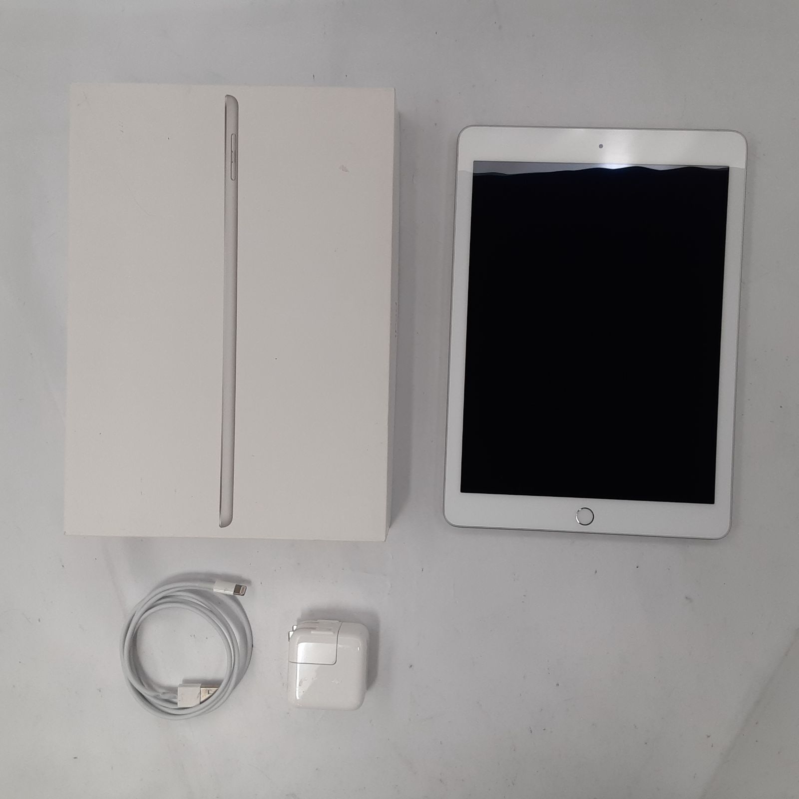 ipad ジャンク iPad Pro 11インチ 第1世代 ジャンク - メルカリ