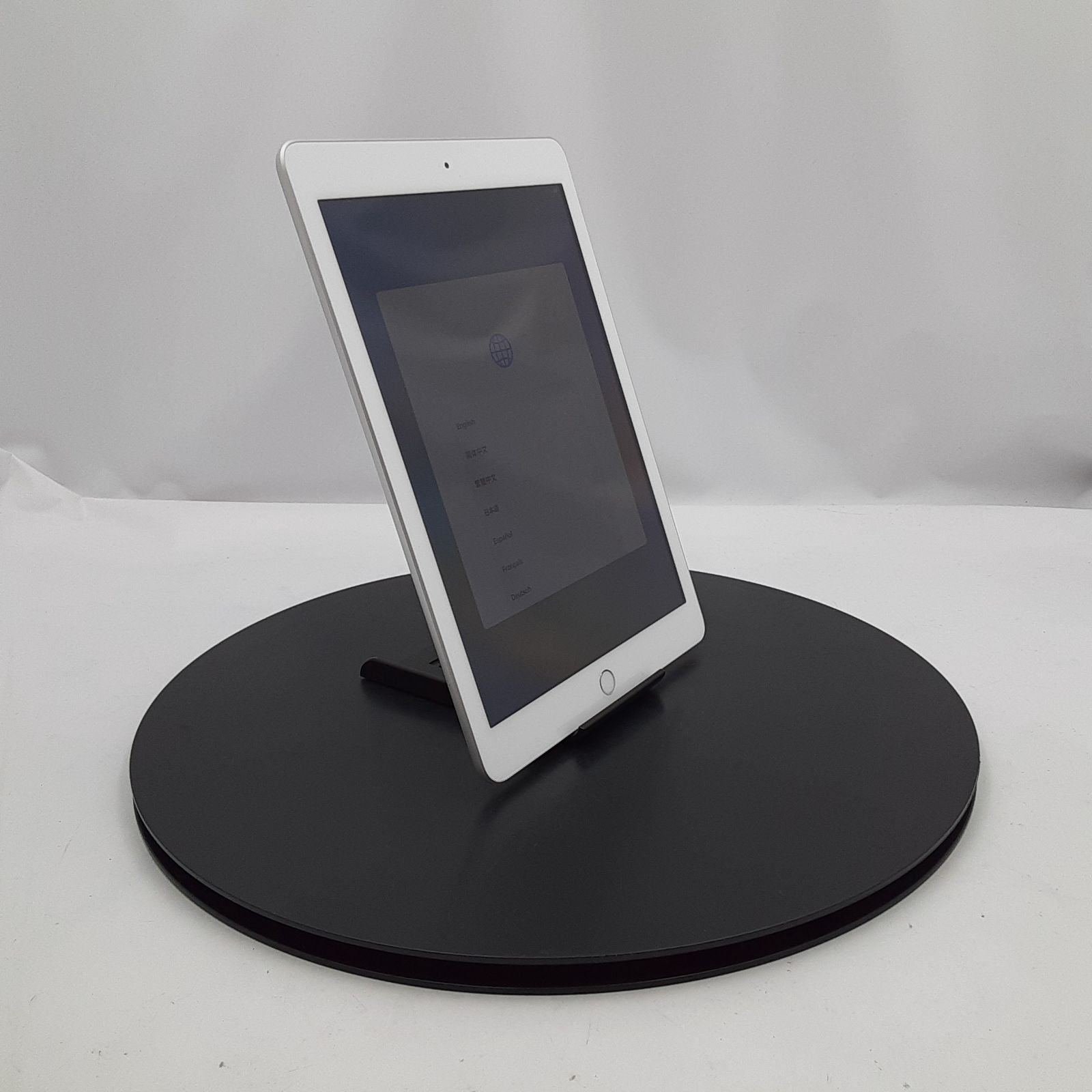 ☆ジャンク/一部動作確認済み☆Apple iPad 第5世代 Wi-Fi 32GB MP2G2J