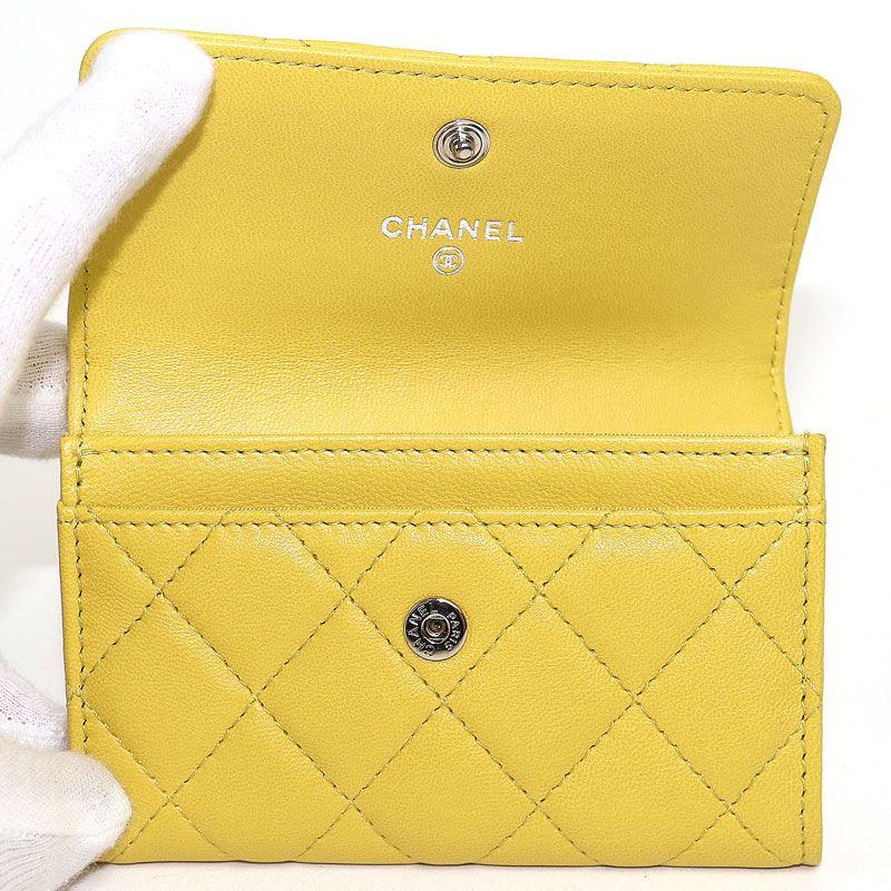 シャネル クラシック フラップ カードケース マトラッセ キルティング