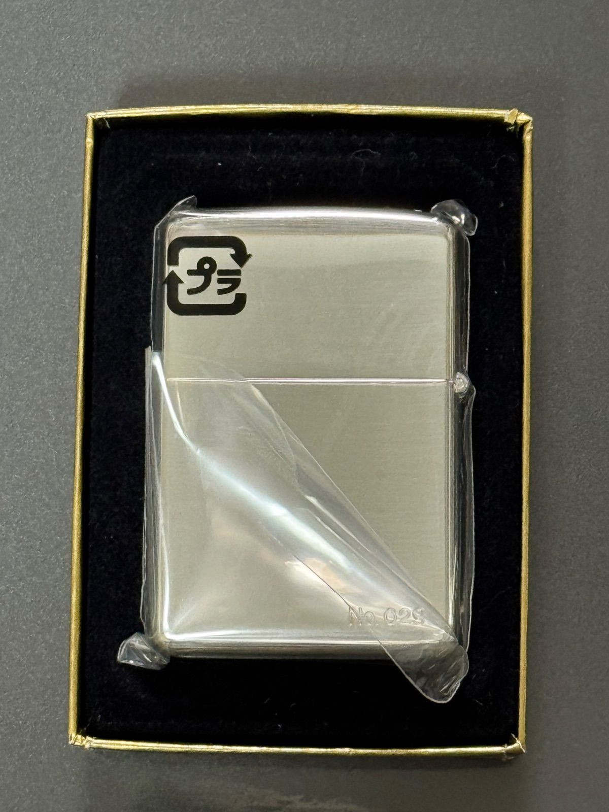 zippo 馬 JBC 限定品 競馬 前面デザイン 年代物 2004年製 silver 