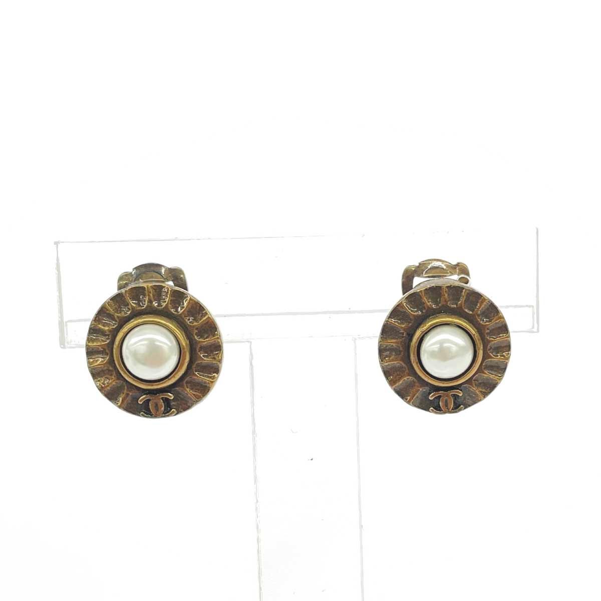 CHANEL シャネル イヤリング ココマーク/フェイクパール/97A CHANEL シャネル イヤリング ココマーク/フェイクパール/97A