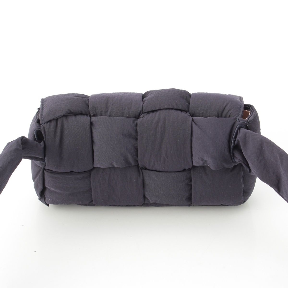 ボッテガヴェネタ パデット テック カセット ナイロン ショルダー