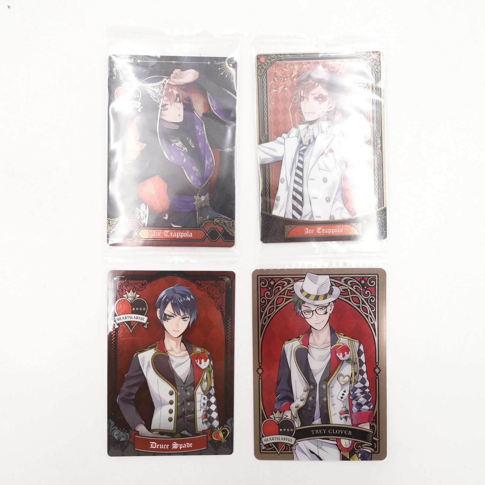 ディズニー ツイステッドワンダーランド ハーツラビュル寮 グッズお