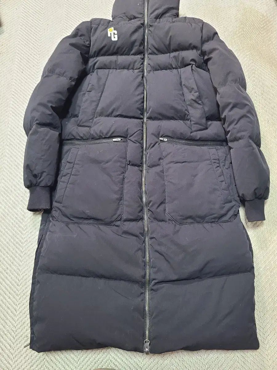 0)パーリーゲイツ TG ロゴ ブラック ダウンジャケット ロング丈 グース