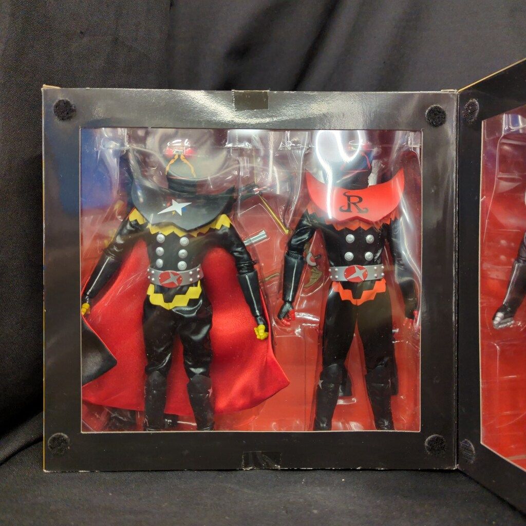メディコム・トイ RAH220/トイザらス限定 キカイダー01 ハカイダー4人