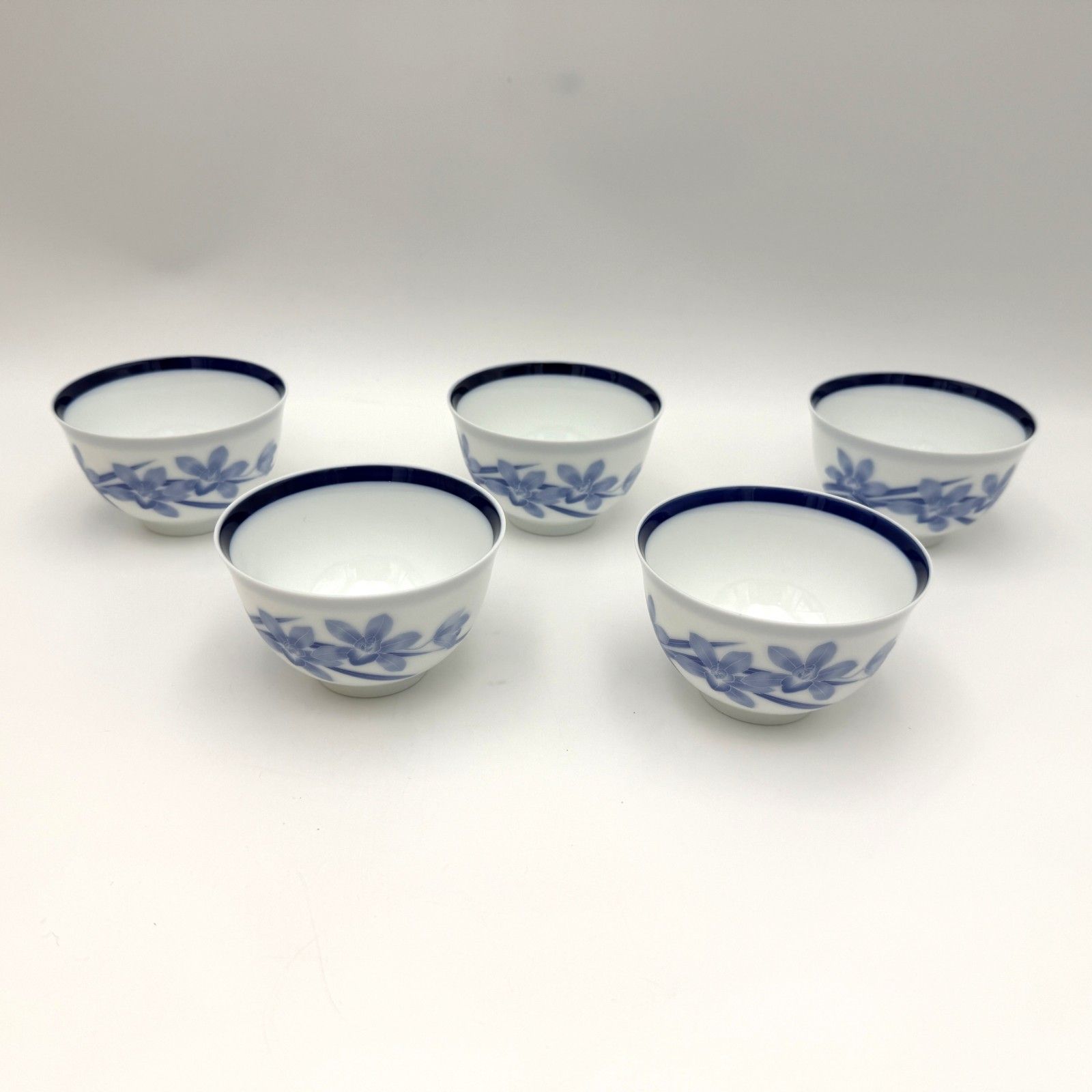 未使用 香蘭社 御湯吞揃 染付シンビジューム 5客 共箱 木箱 有田焼