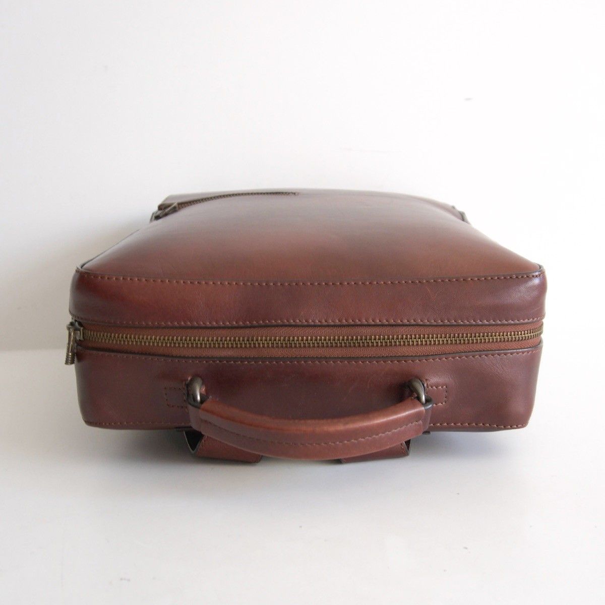 美品】MOTHERHOUSE 【アンティークスクエア バックパック