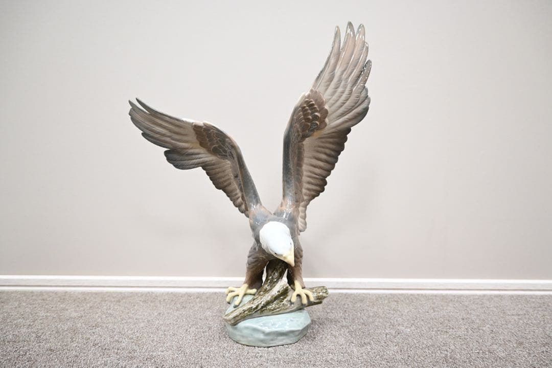 【希少】 リヤドロ LLADRO 「自由の鷲」 Justice Eagle￼ 希少】 リヤドロ LLADRO 「自由の鷲」 Justice Eagle￼ - メルカリ