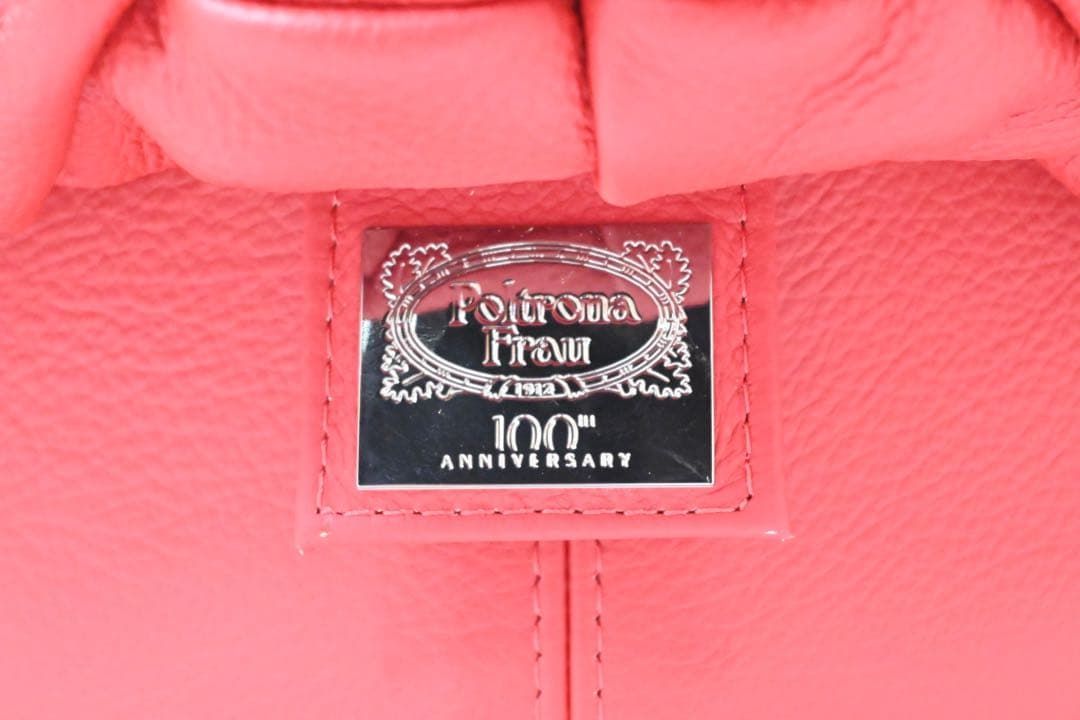 展示極美品】Poltrona Frau 1人掛けソファ オットマン - メルカリ