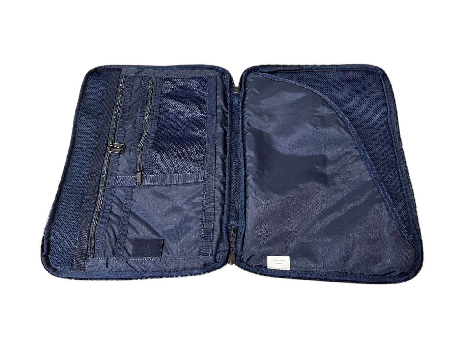 BRIEFING ネイビー ケース モールシステム付き BRIEFING (ブリーフィング) PC CASE TALL 16 MW GENII PCケース