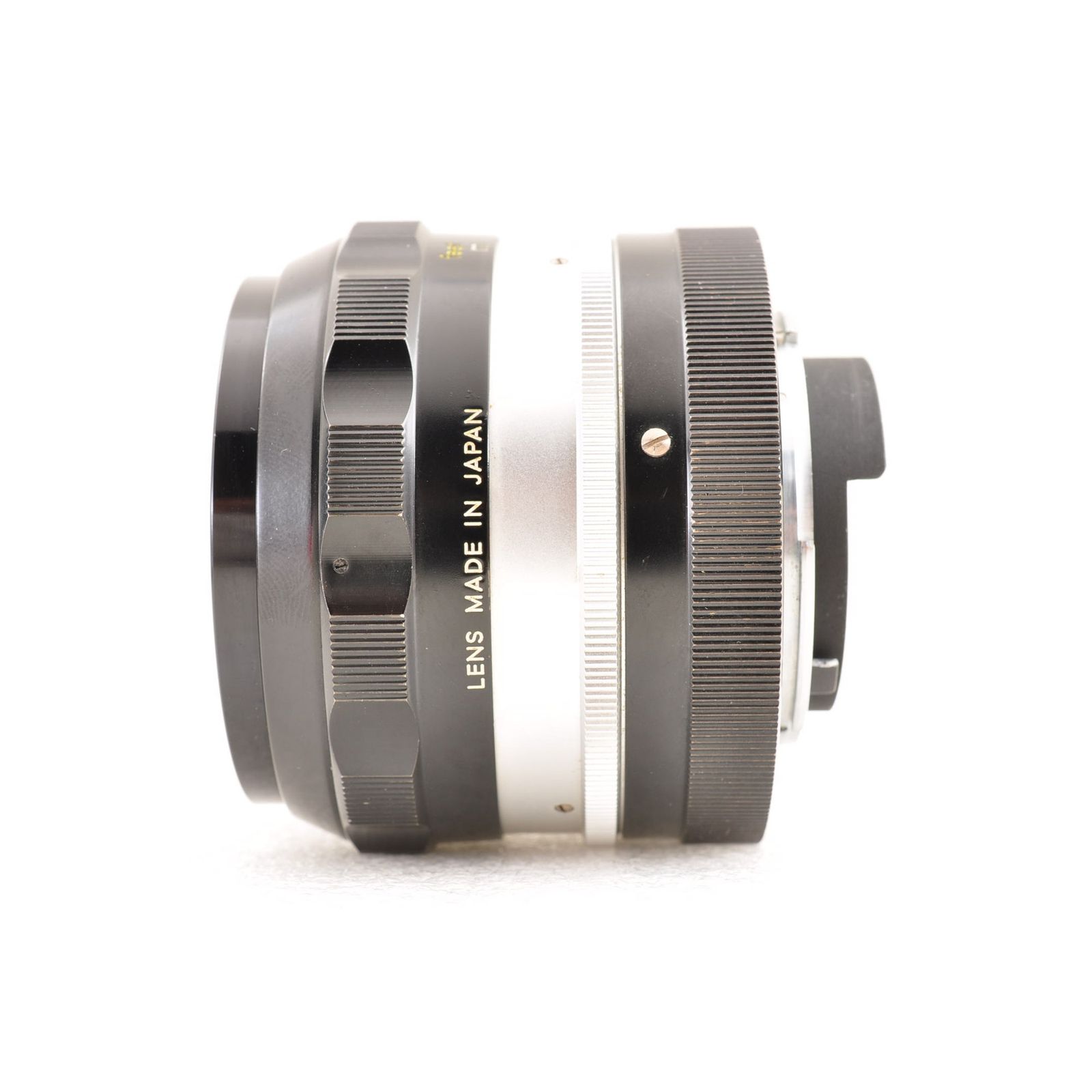 Nikon Nikkor-NC Auto 24mm F2.8 非Ai 広角単焦点レンズ - メルカリ