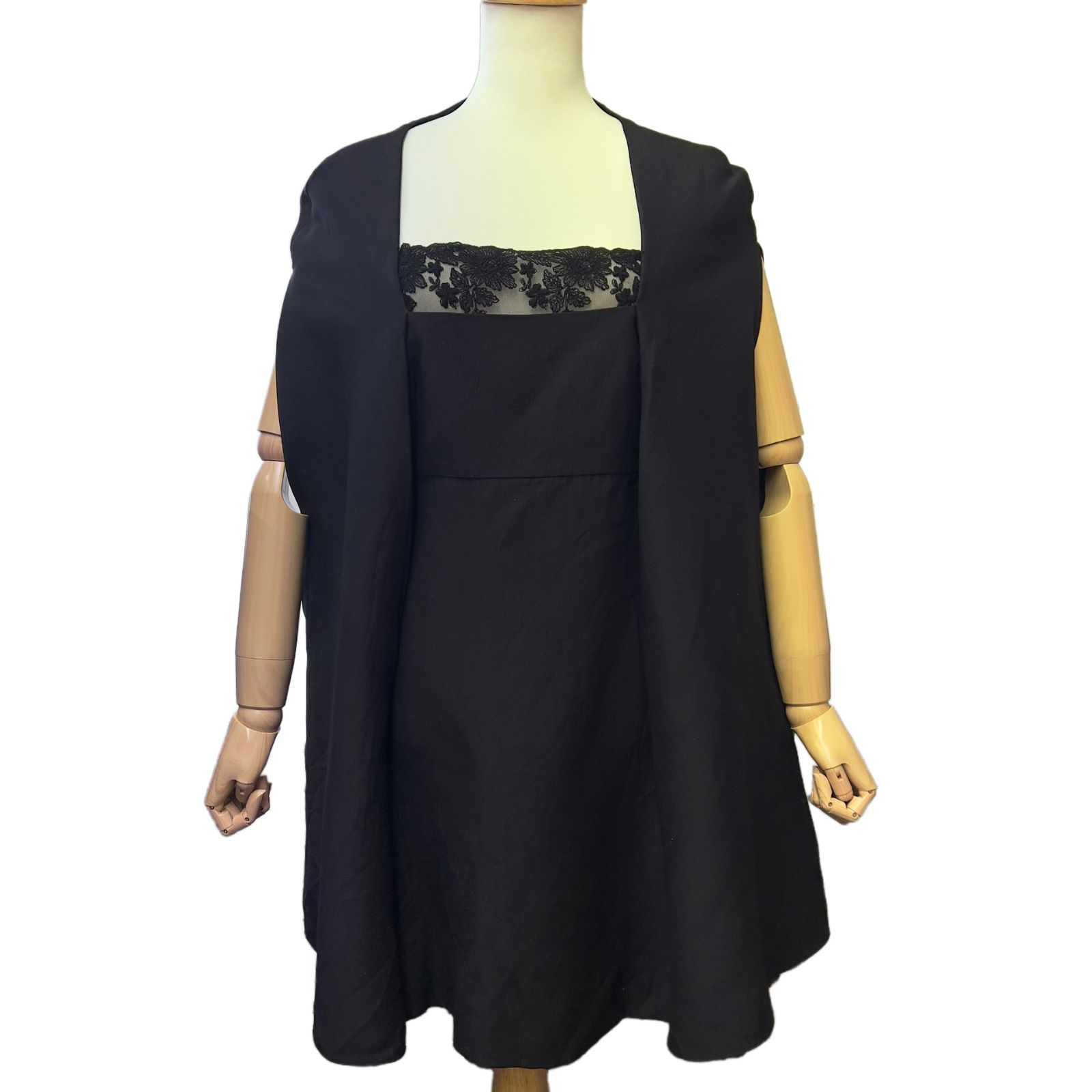 ✨超美品✨ VALENTINO ヘビーレース クレープクチュール ケープドレス