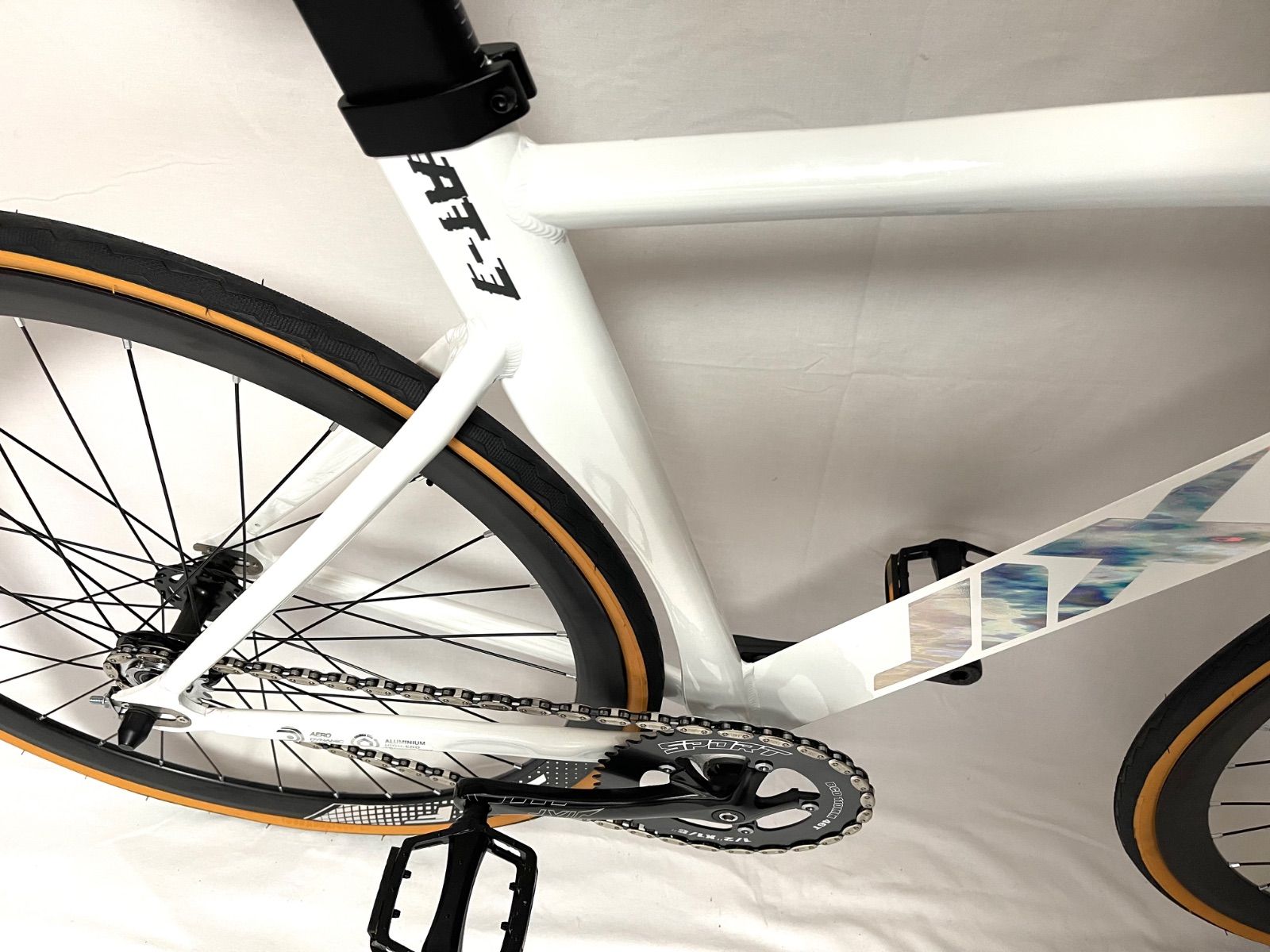 新品・未使用】送料無料 JIXF ピストバイクFIXED GEAR（死飛）AT-7 SFT