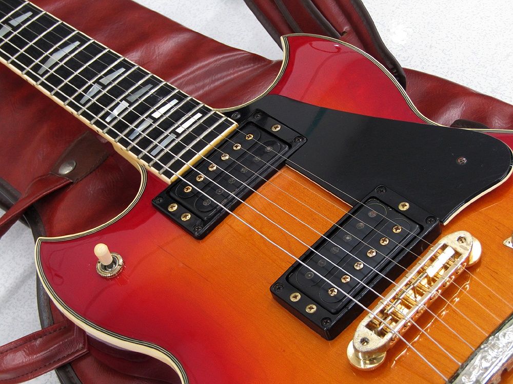 YAMAHA ヤマハ SG-1000 Cherry Sunburst エレキギター 1982年製