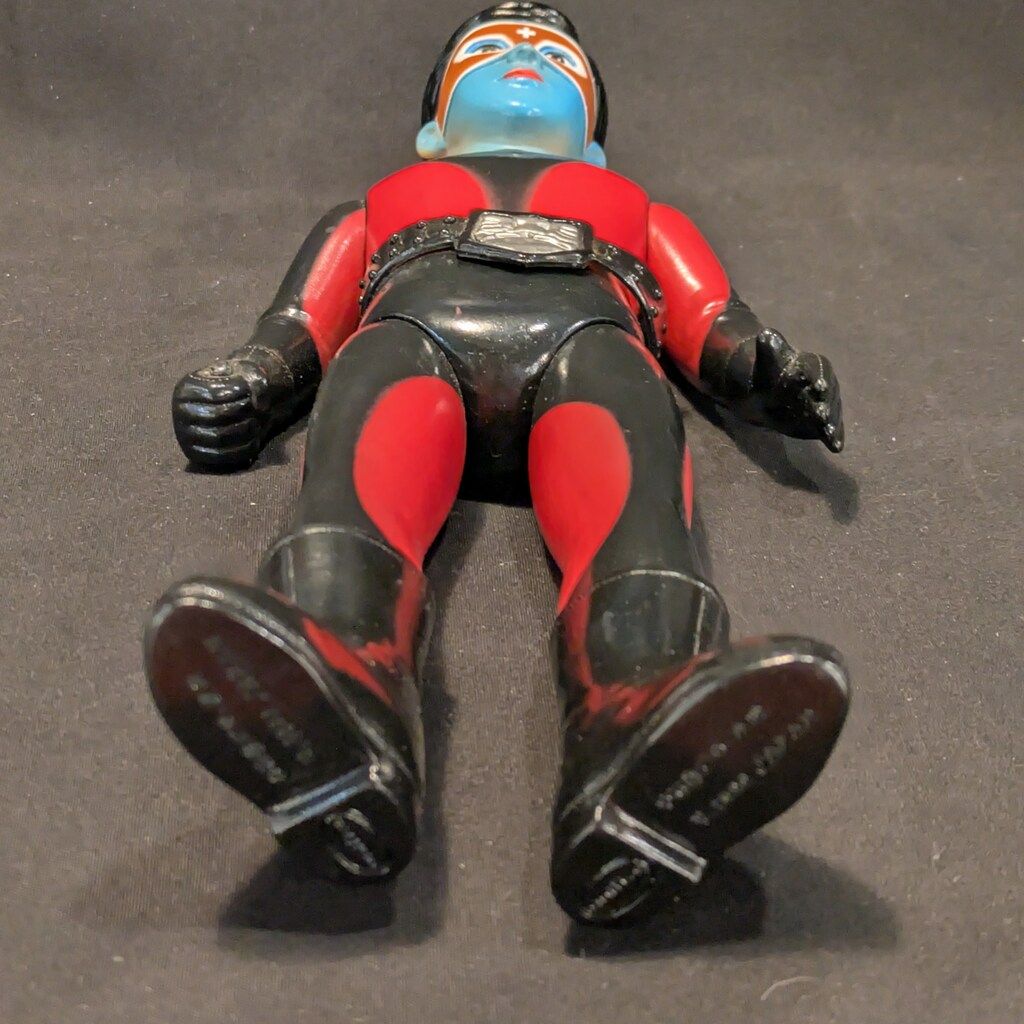 ユニファイブ ライダー怪人ニュースタンダードソフビコレクション 赤