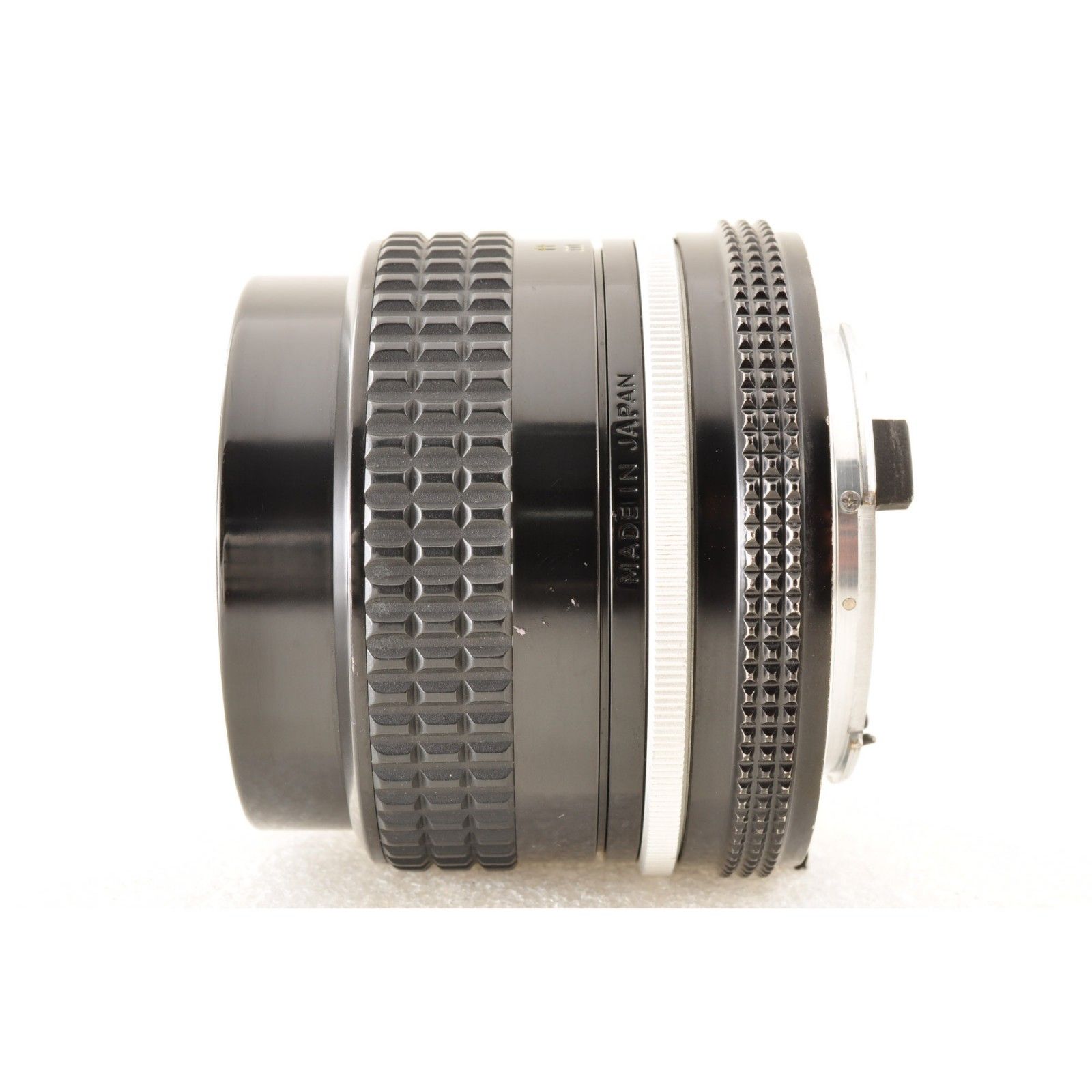 Nikon Ai NIKKOR 35mm F2.8 広角単焦点レンズ フード - メルカリ