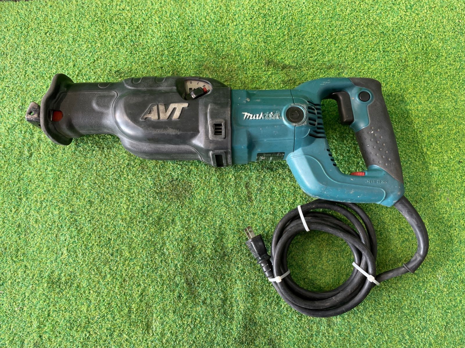  マキタ レシプロソー ブレードガードがない 使用感有り ケース有 ス-312 レシプロソー 切断工具 切断機