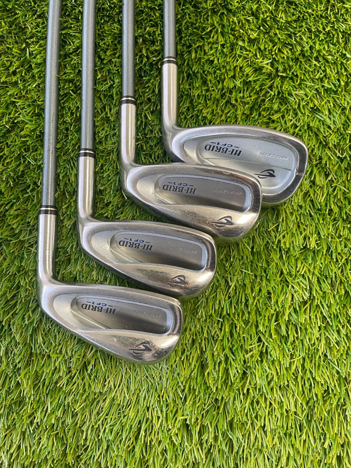 ダンロップ レディース アイアン 4本 DUNLOP HI-BRID CF1 カーボン