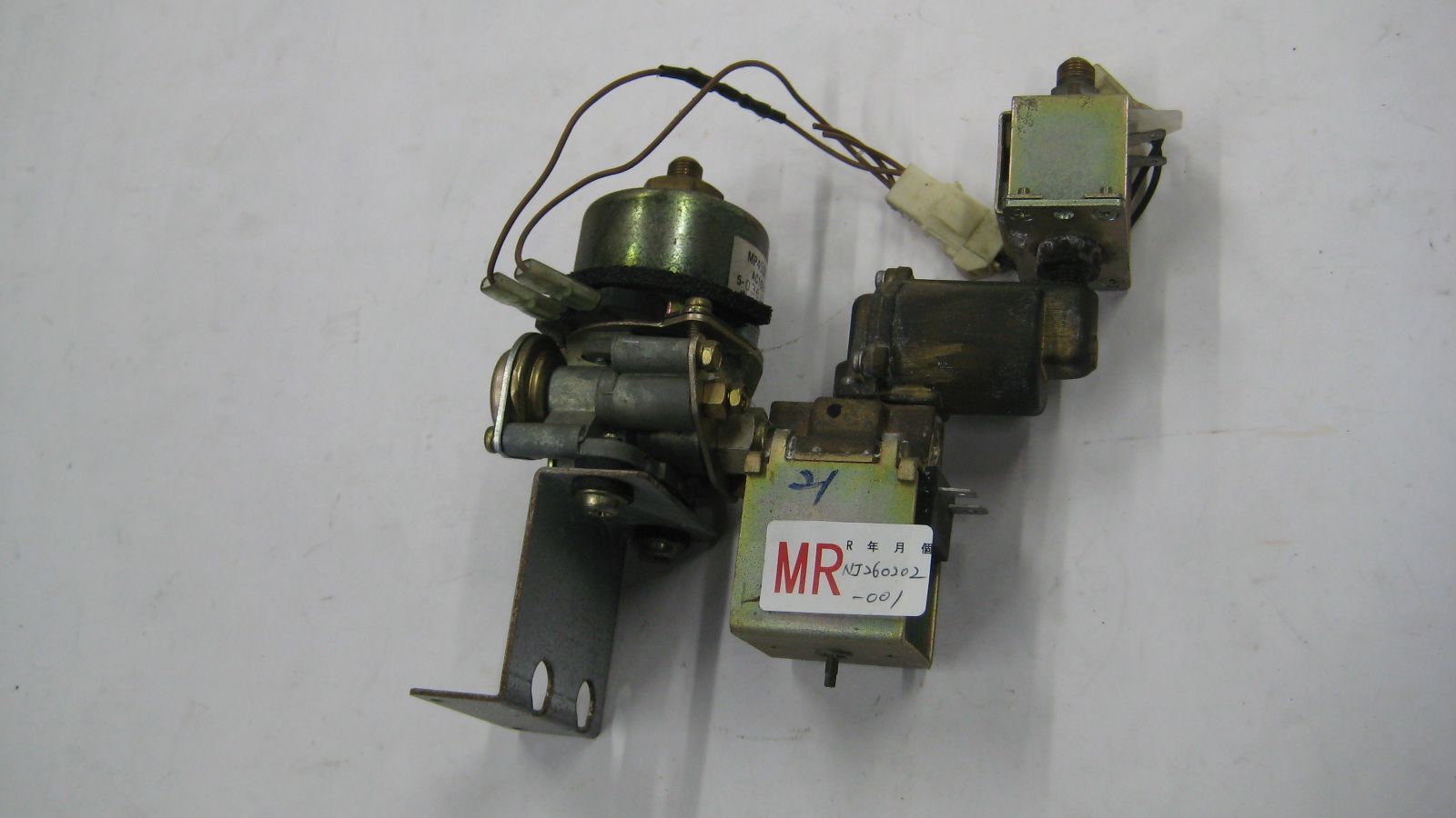 機械 圧力式電磁ポンプユニット TAISAN MP 45 SC-Aとある