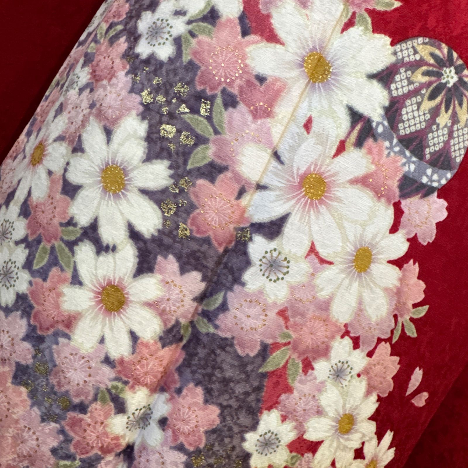 豪華振袖セット(4点)・袋帯・半衿・重ね衿・桜柄・秋桜・紅葉・梅・鞠