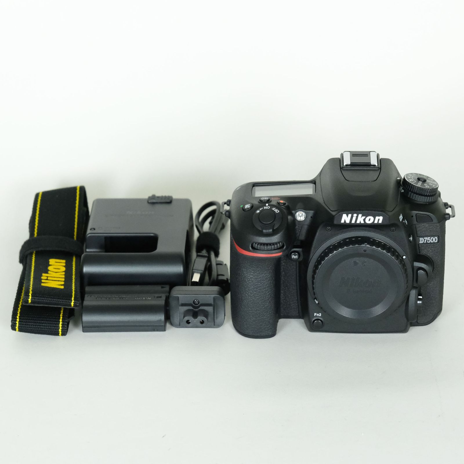 美品 | シャッター数1,648回] Nikon D7500 [ボディ] | Nikon Fマウント