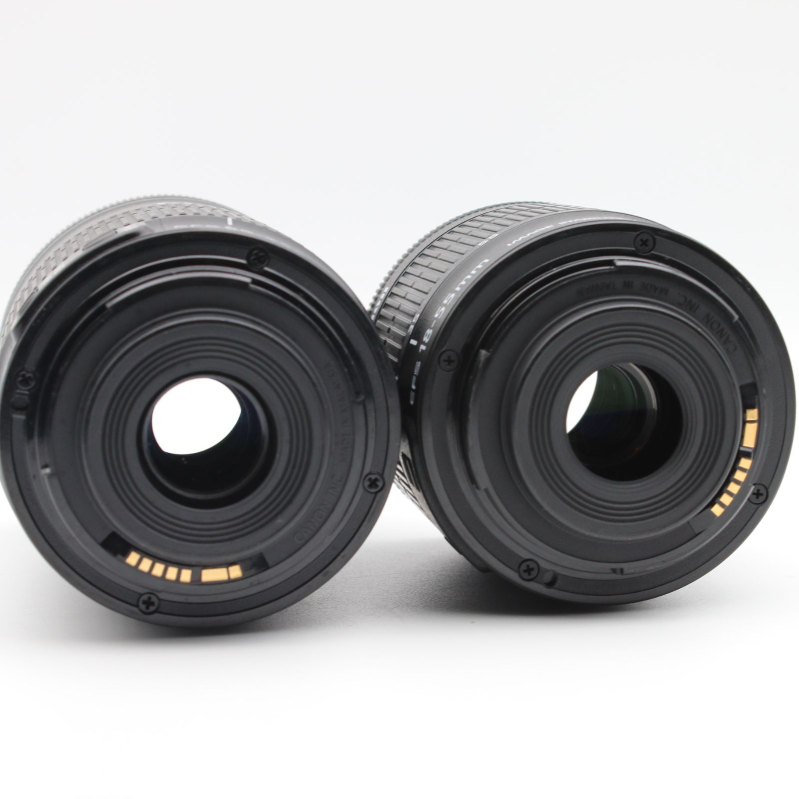 極上品】 Canon EOS 8000D ダブルズームキット EF-S18-55mm F3.5-5.6