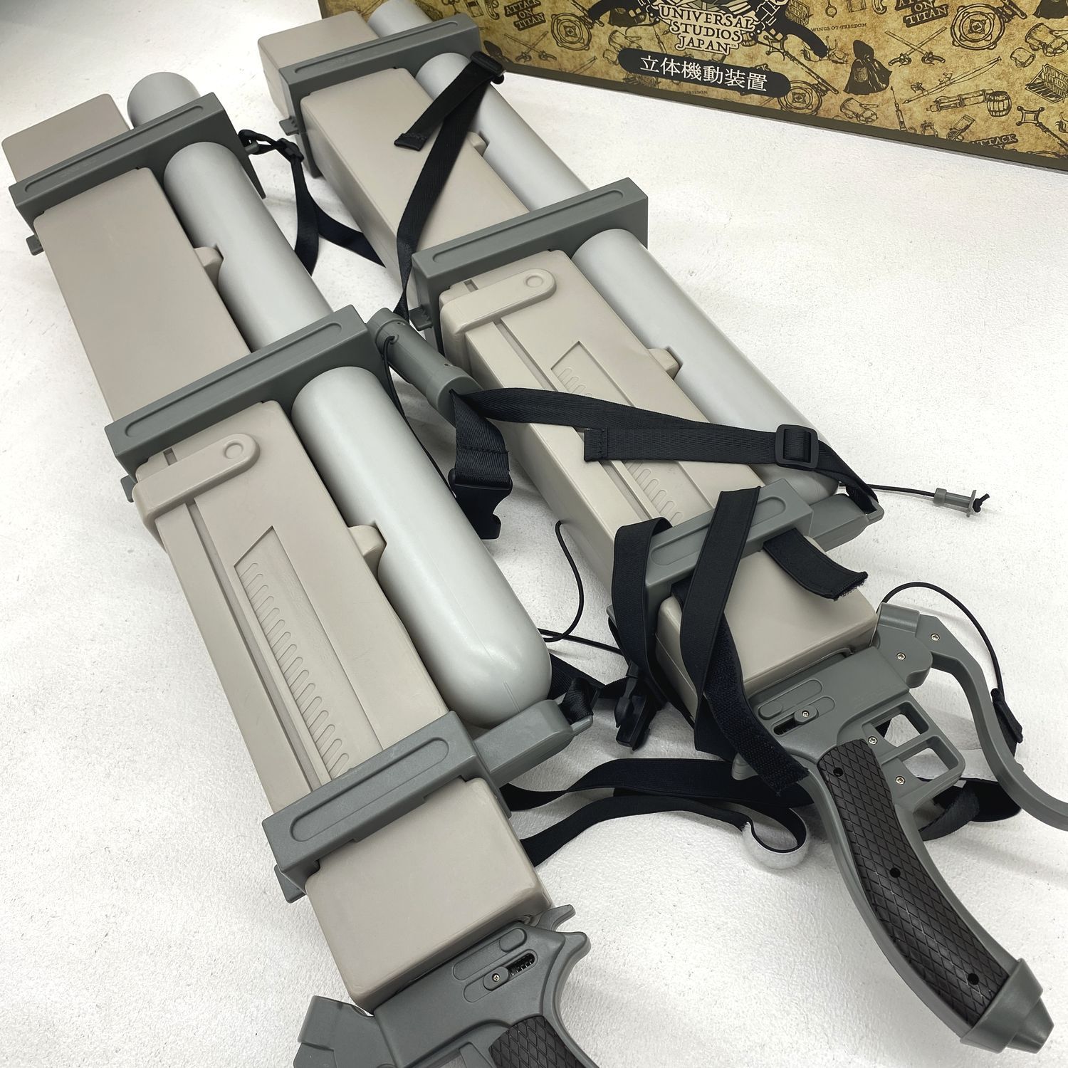 加古川物流 品 USJ 進撃の巨人 ザ リアルグッズ 1|1 立体機動装置 741