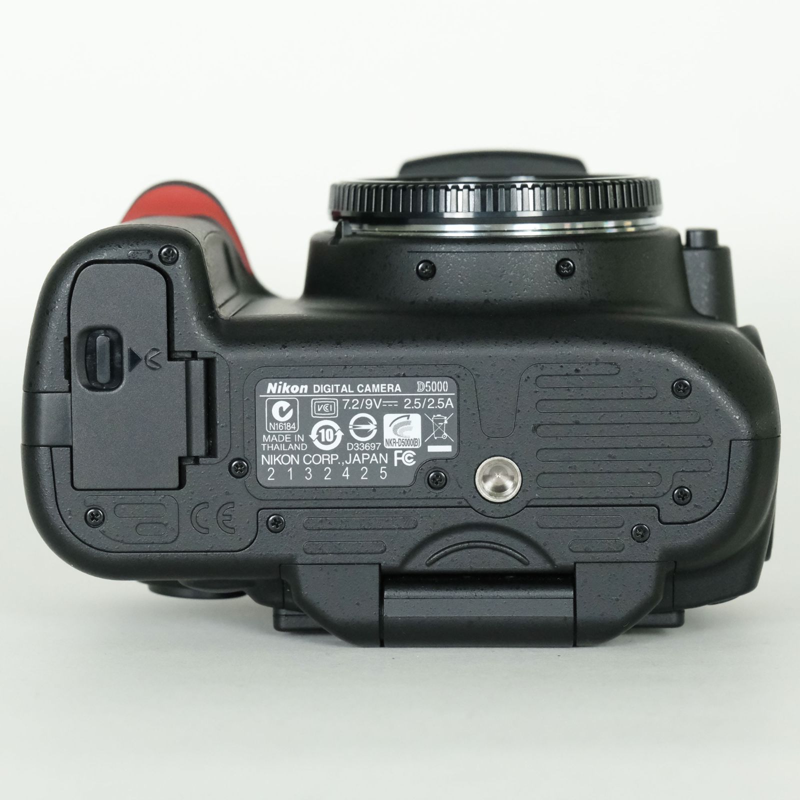 良品 | シャッター数3,269回] Nikon D5000 ボディ | ニコンFマウント