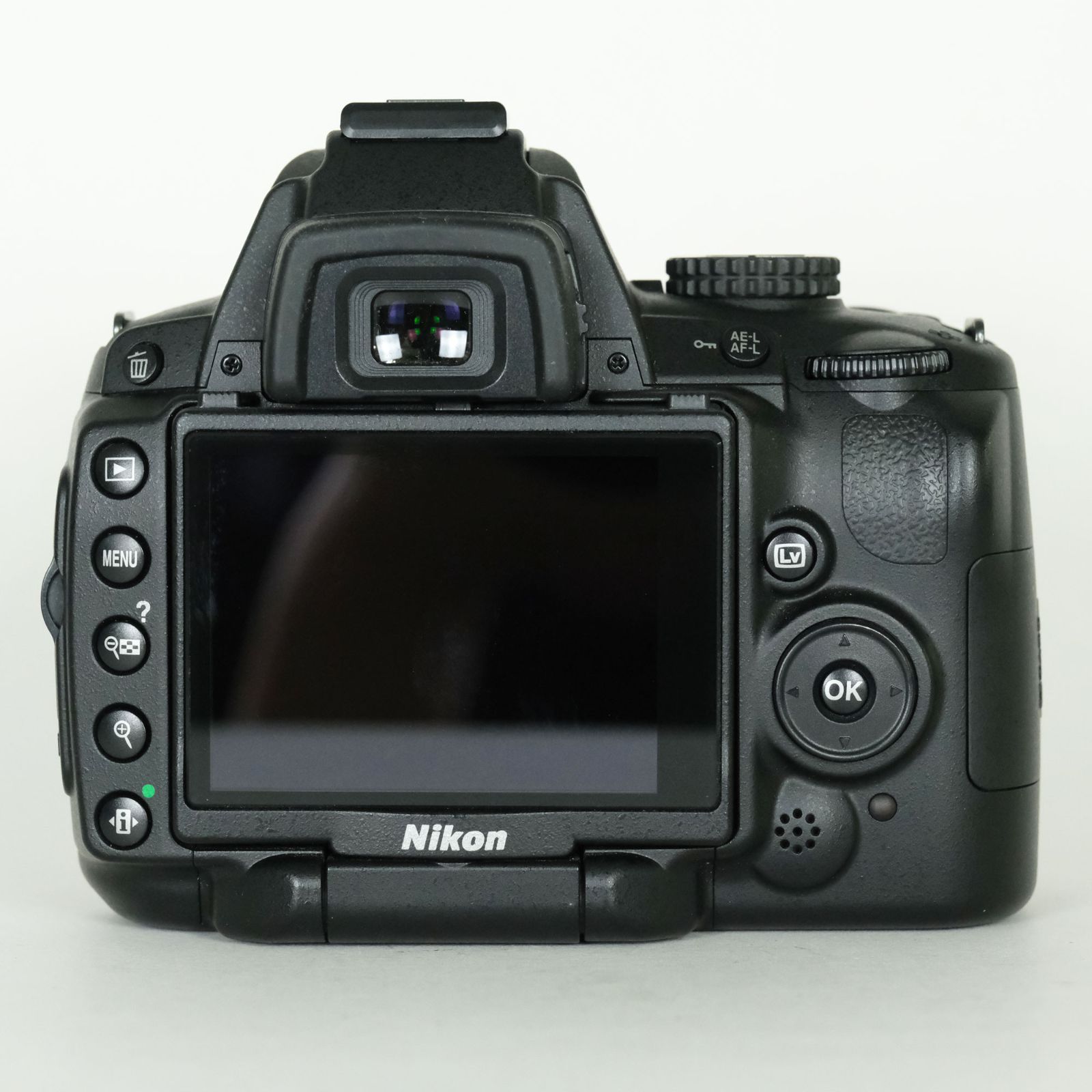 良品 | シャッター数3,269回] Nikon D5000 ボディ | ニコンFマウント