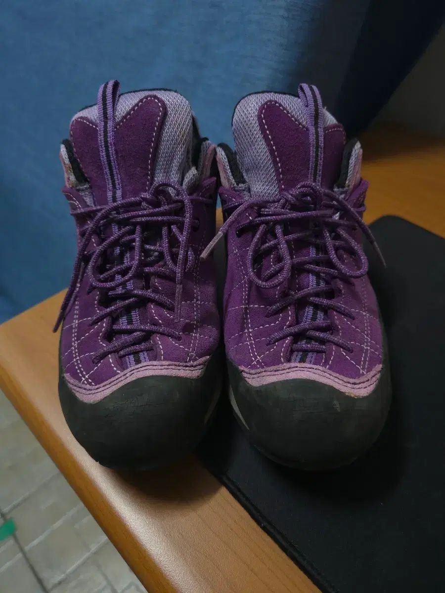 CAMPLINE ゴアテックス 登山靴 パープル