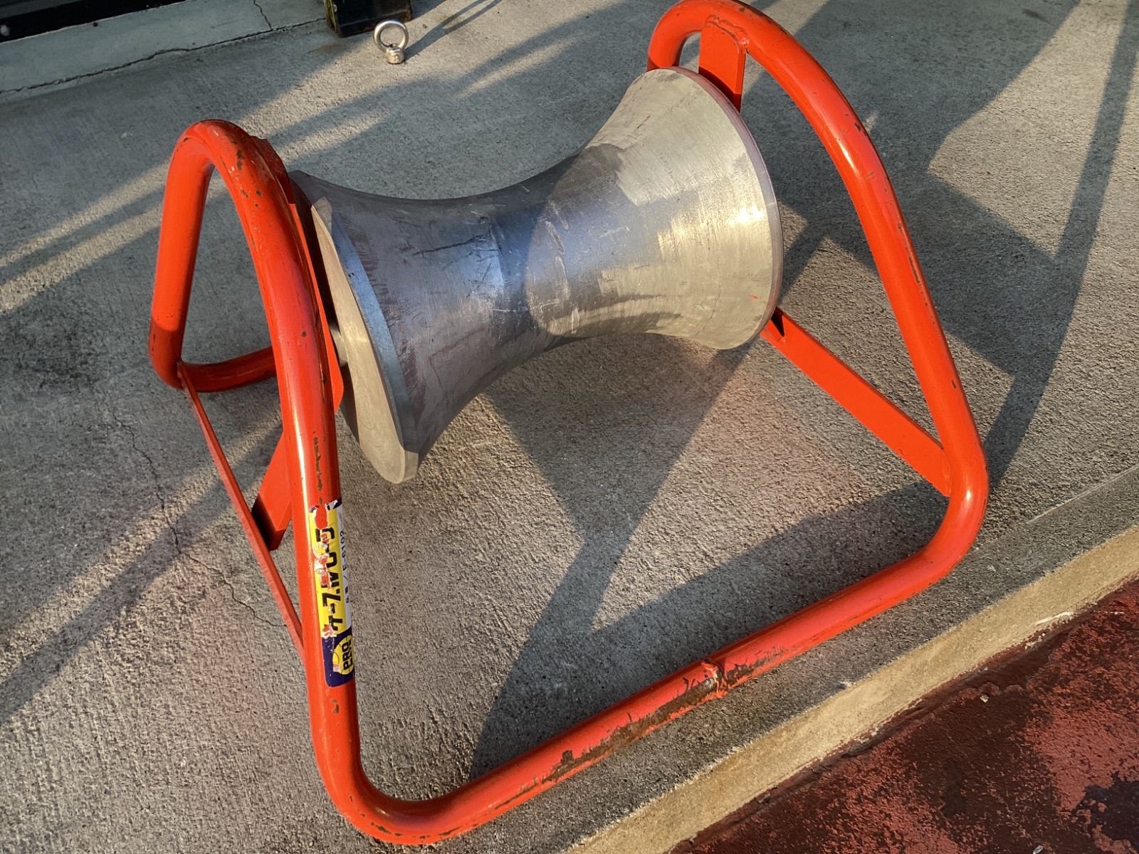 マーベル ケーブルローラー E-6102 |