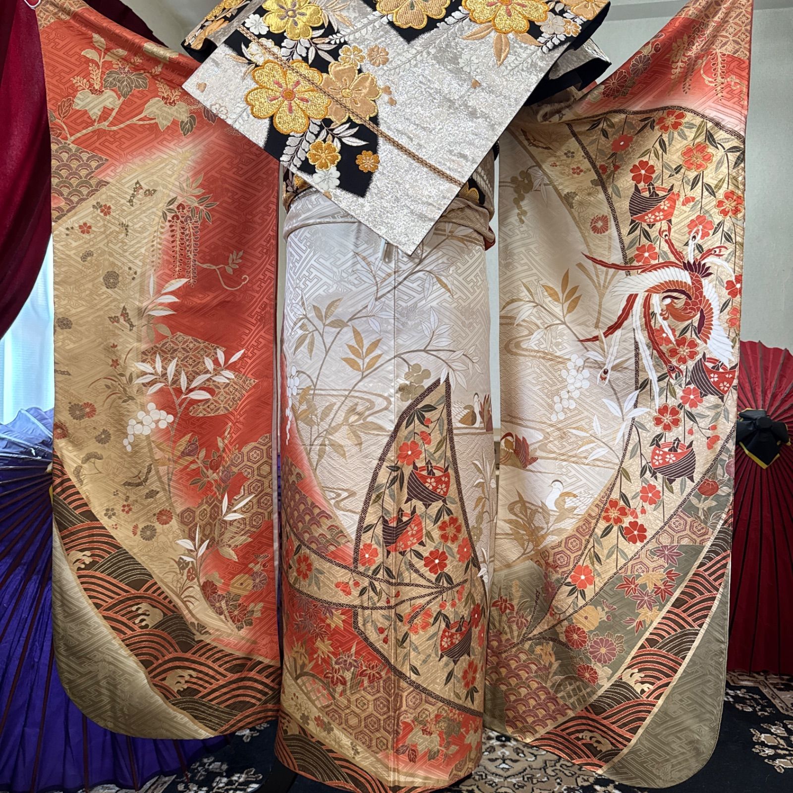 豪華振袖セット(4点)・袋帯・半衿・重ね衿・古典柄・鳳凰・枝垂れ桜