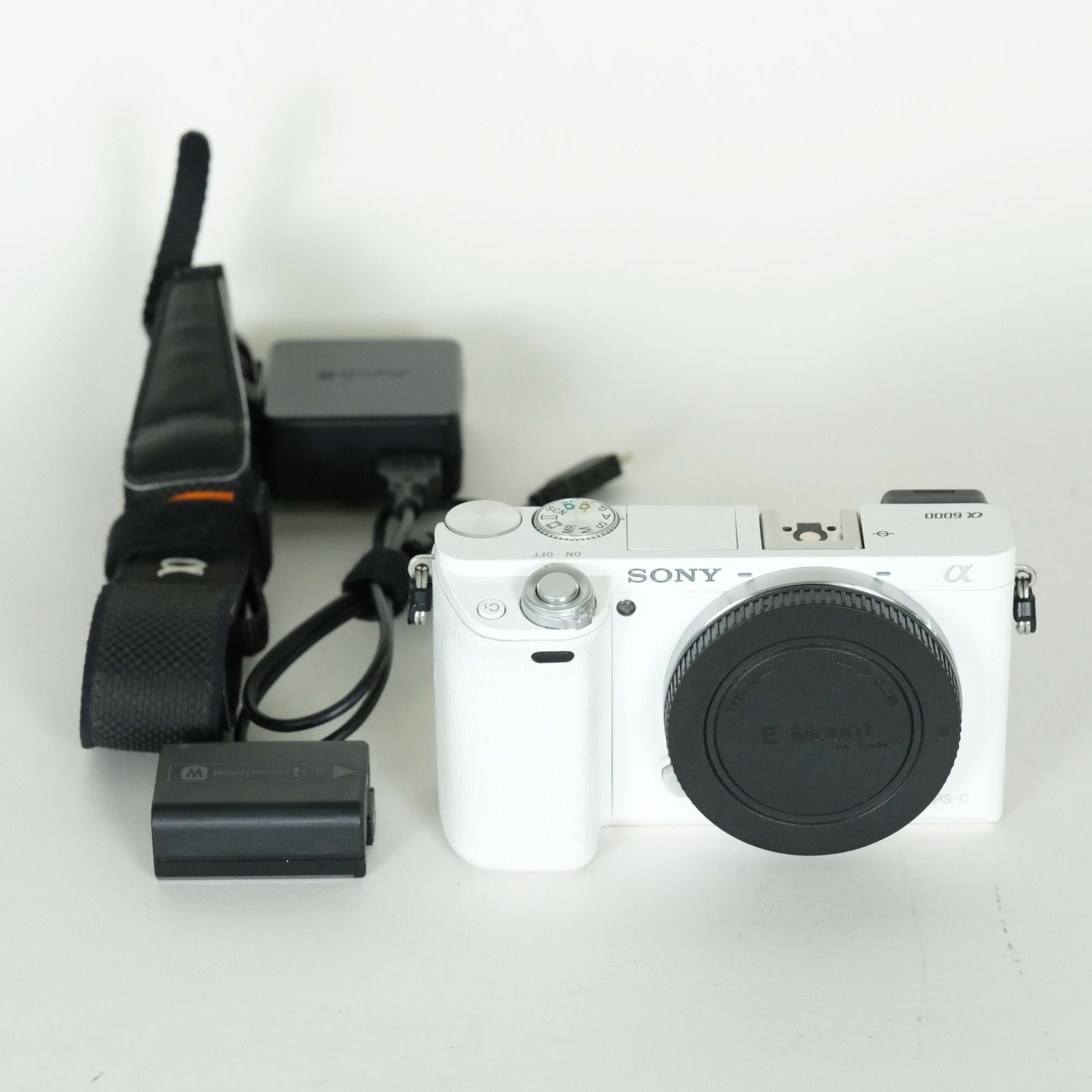 良品 | シャッター数40,204回] SONY α6000（ILCE-6000） [ボディ