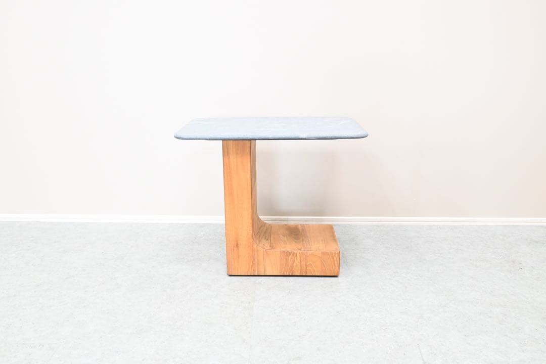 展示極美品】Minotti ミノッティ Block Outdoorテーブル - メルカリ