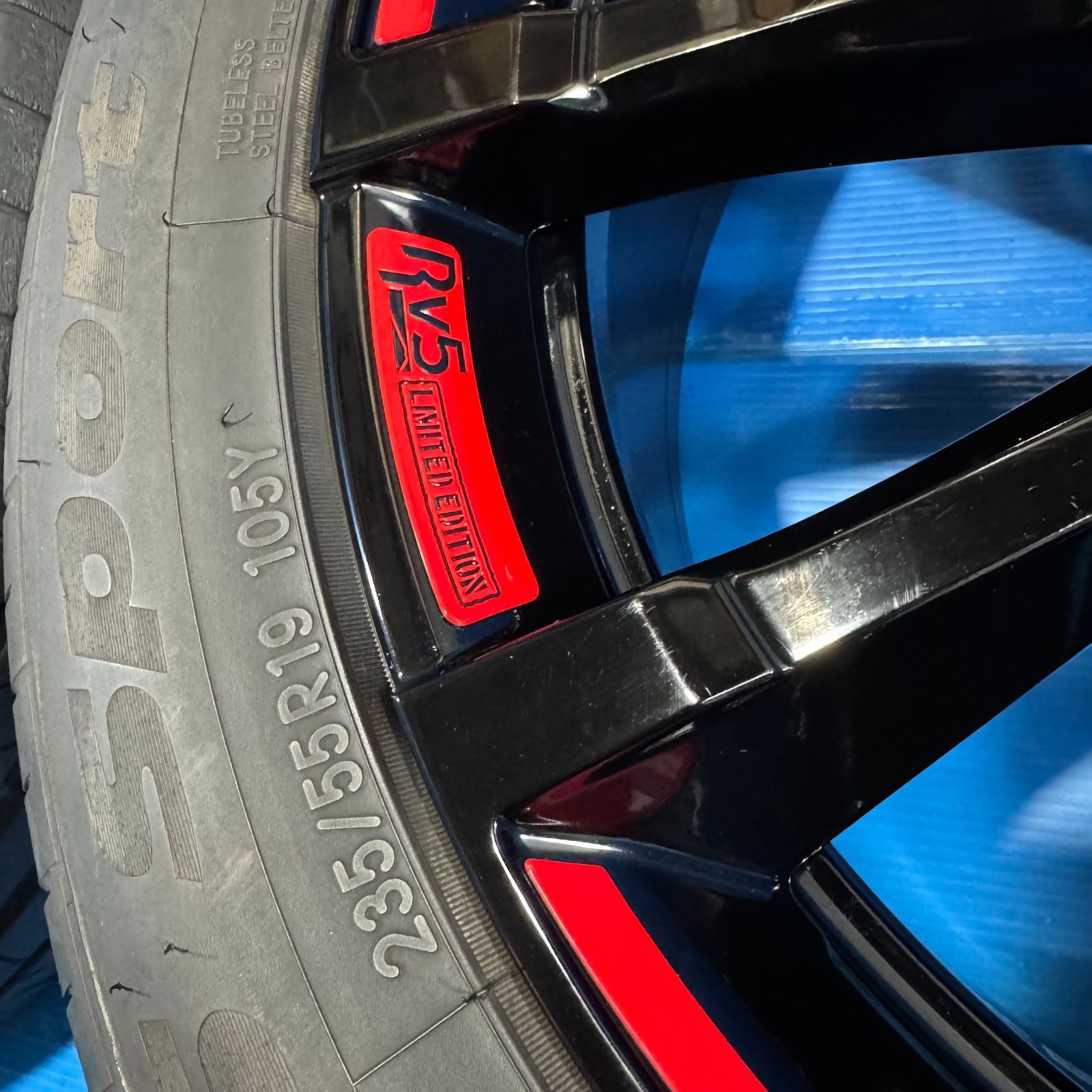 希少限定品 RAYS フルクロス Rv5 リミテッドエディション 19インチ 8J