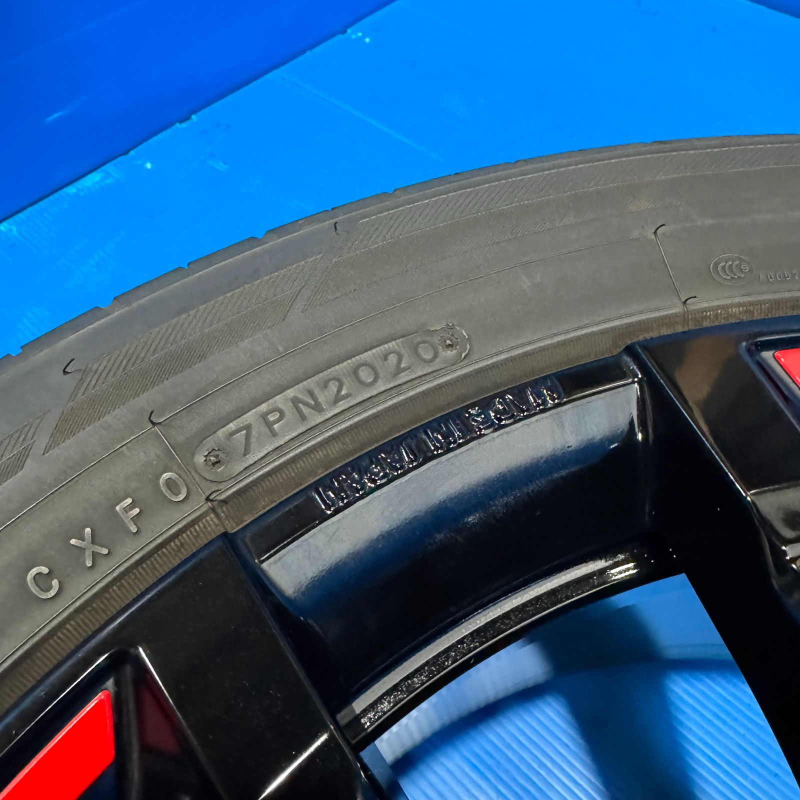 希少限定品 RAYS フルクロス Rv5 リミテッドエディション 19インチ 8J 