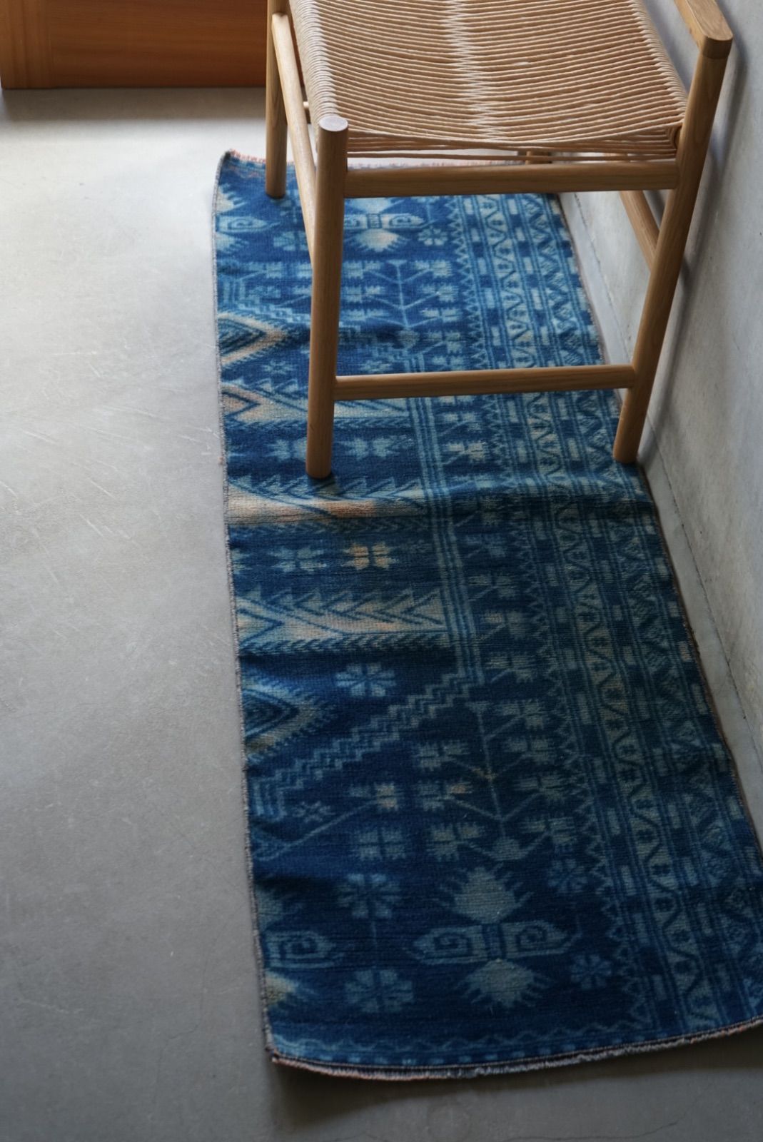 ヴィンテージラグ トルコ イスパルタ インディゴブルー オーバーダイ