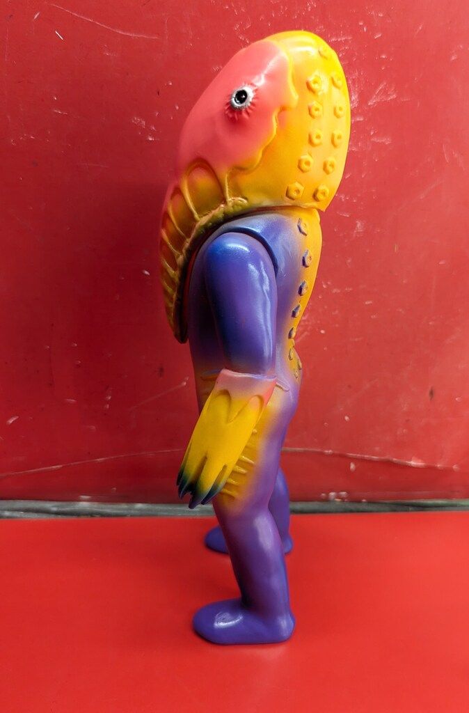 ブルマァク ブルマァクの怪獣シリーズ メトロン星人 パープル - メルカリ