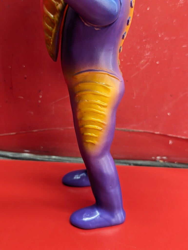 ブルマァク ブルマァクの怪獣シリーズ メトロン星人 パープル - メルカリ